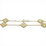 14k Yellow gold clover bracelet 10 mm.