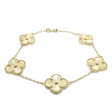 14k Yellow Gold Solid Patterned Clover Bracelet - 14 mm