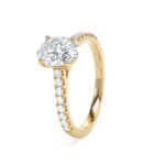 18k Yellow Gold Lab Grown Oval Diamond Set Ring - Image 2