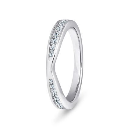 950 Platinum V-Shaped Diamond Eternity Ring - 3 mm