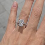 950 Platinum Lab Grown Radiant Diamond Set Ring - Image 9